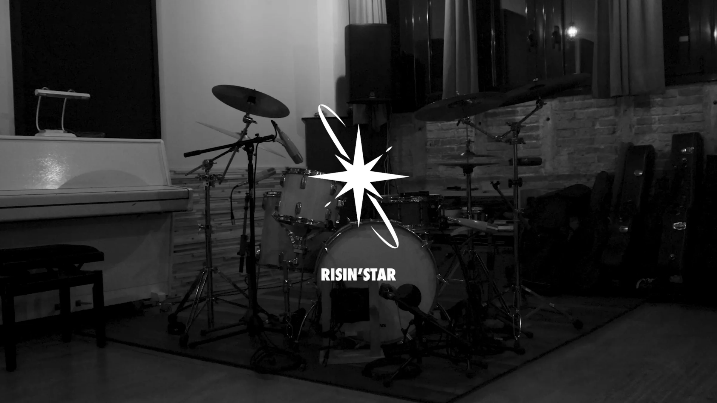 Vista principal del documental Risin' Stars